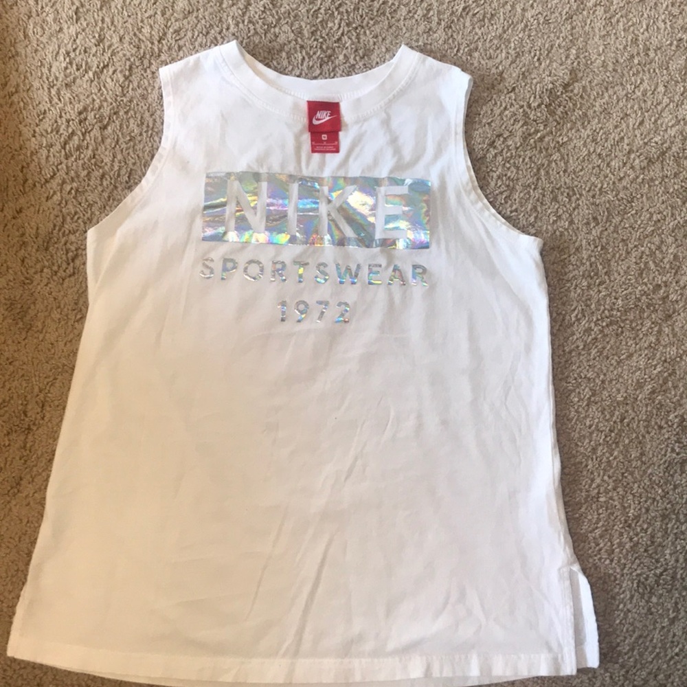 Nike tank